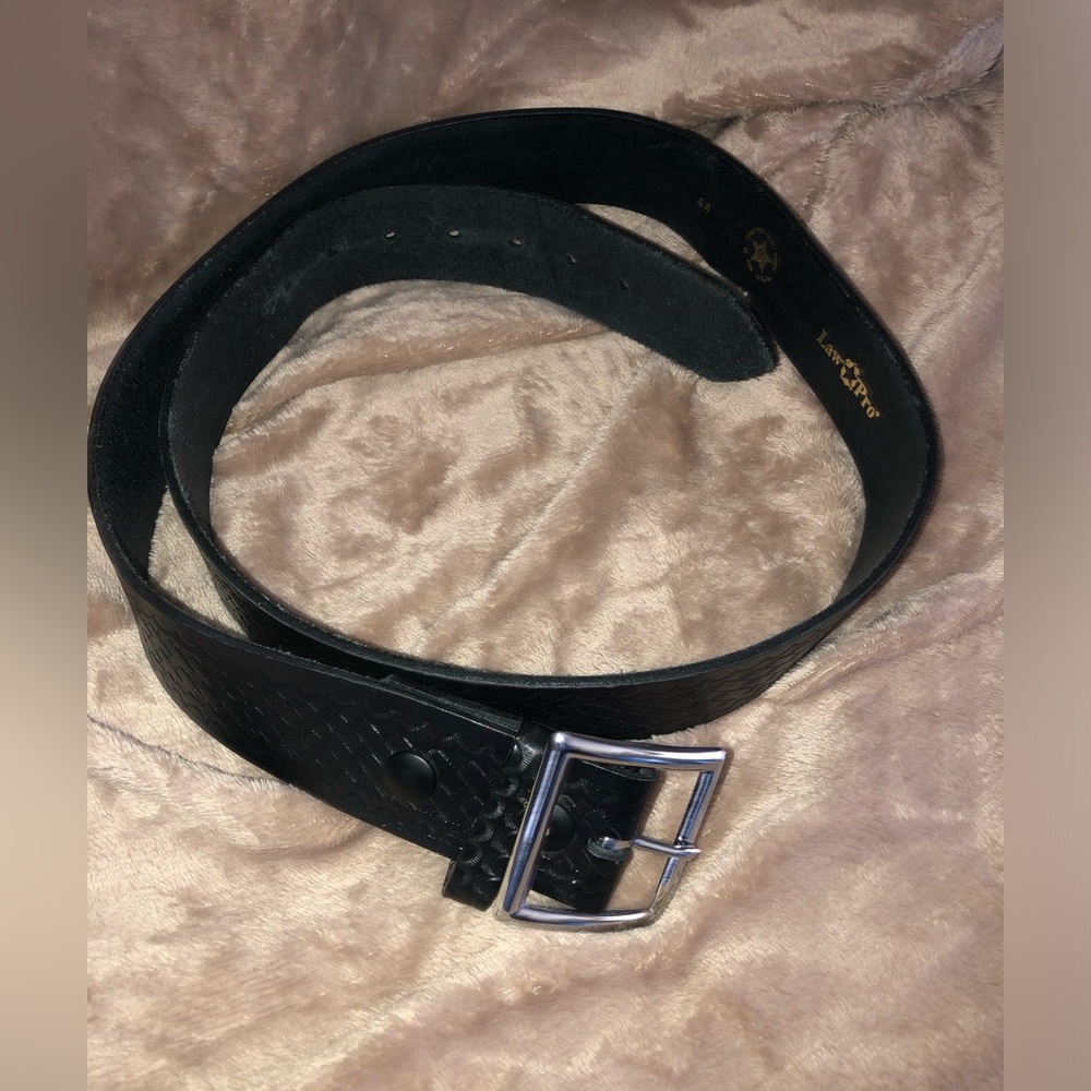 Law Pro black leather belt size 44